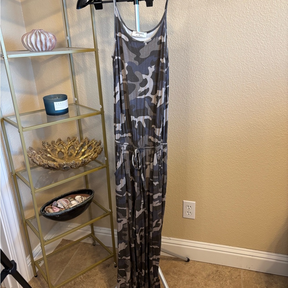 Zenana Camo Wide Leg Jumpsuit Drawstring Waist Spaghetti Strap Size S